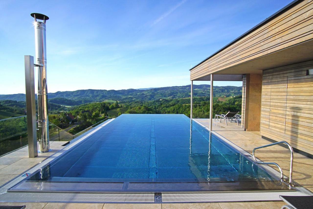 Mahorko Wein Wellness Wasserbueffel Гланц-ан-дер-Вайнштрасе Экстерьер фото
